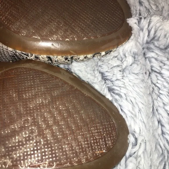 Calvin Klein Python‎ Wedge - Picture 8 of 8